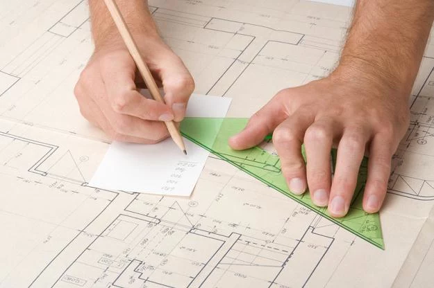Dokumentacja zawiera opis techniczny projektu architektonicznego i konstrukcyjnego