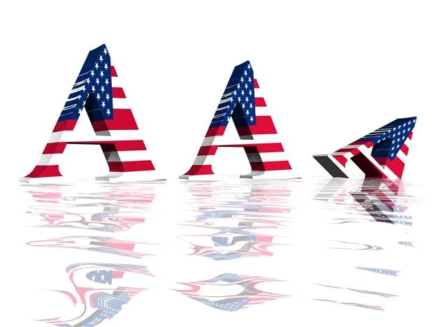 Agencja Fitch obniżyła prognozę kredytową USA ze stabilnej do negatywnej, utrzymując rating AAA