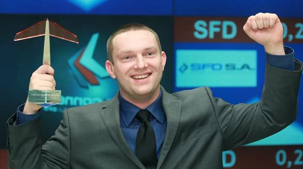 Mateusz Pazdan, prezes SFD, w czasie debiutu na NewConnect