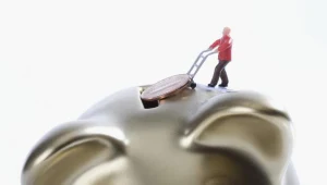 Na 10 lat dodatkowej emerytury trzeba oszczędzić 600 tys. zł