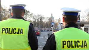 O etat policjanta walczy średnio 10 chętnych, fot. Stanisław Kowalczuk