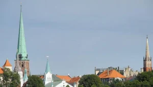 Parlament Łotwy podniósł wiek emerytalny z 62 do 65 lat