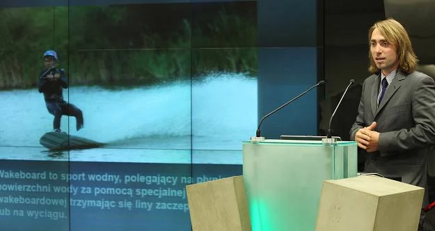 Marcel Terlikowski, prezes WakeParku, podczas debiutu an NewConnect