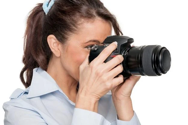 Aparat fotograficzny przydaje się w działalności gospodarczej, a także w życiu codziennym Aparat fotograficzny przydaje się w działalności gospodarczej, a także w życiu codziennym