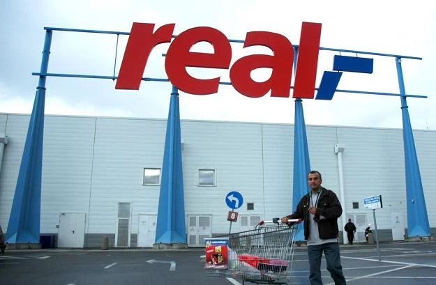 Real ma przejść w ręce francuskiego Auchana. Fot. Łukasz Ostalski