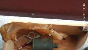 Granat zaczepny RG-42 znaleziony w kredensie tarnowianki.