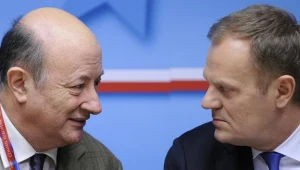 Jacek Rostowski, minister finansów i Donald Tusk, premier rządu RP, chcą ograniczenia roli OFE
