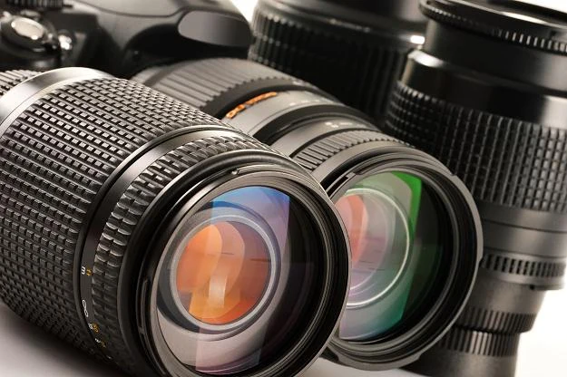 Zwolennicy turystyki urbex zawsze robią zdjęcia odwiedzanych miejsc Zwolennicy turystyki urbex zawsze robią zdjęcia odwiedzanych miejsc