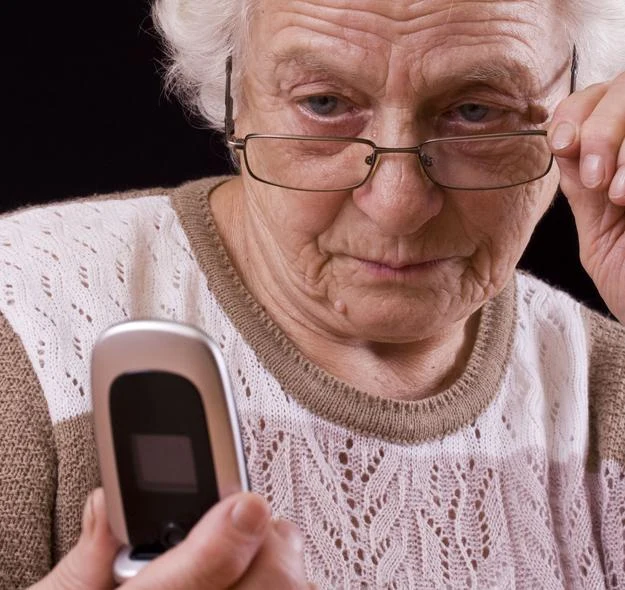 Nasi rodacy, głownie starsi, padają ofiarą operatorów