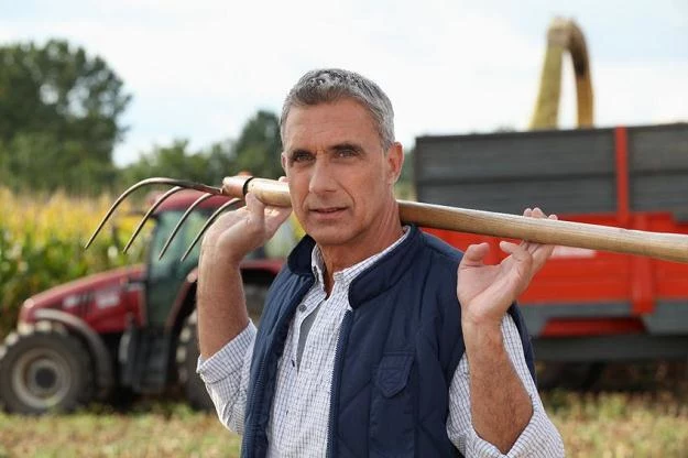 Za rolników, którzy mają gospodarstwo mniejsze niż 6 hektarów przeliczeniowych składkę zapłaci KRUS