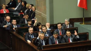 Sejm uchwalił zmiany w systemie emerytalnym