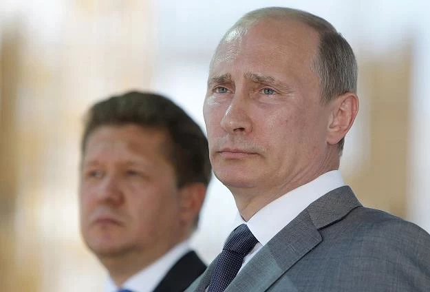 Wladimir Putin (P) i prezes Gazpromu Aleksiej Miller
