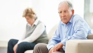 Starość na państwowym wikcie nie kojarzy się z odpoczynkiem na złotych plażach