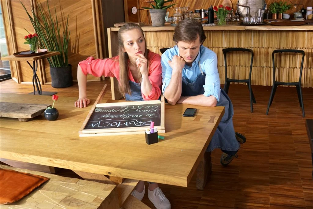 "Barwy szczęścia" "Barwy szczęścia"
