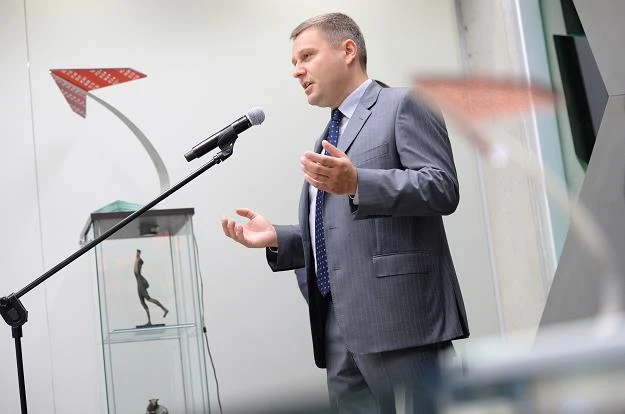 Adam Tychmanowicz, prezes Neptisu, podczas debiutu na NewConnect Adam Tychmanowicz, prezes Neptisu, podczas debiutu na NewConnect