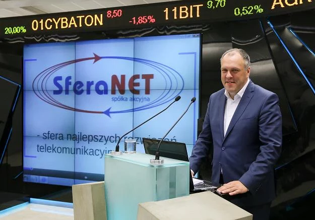 Bogusław Sromek, prezes SferaNET, w czasie debiutu na NewConnect