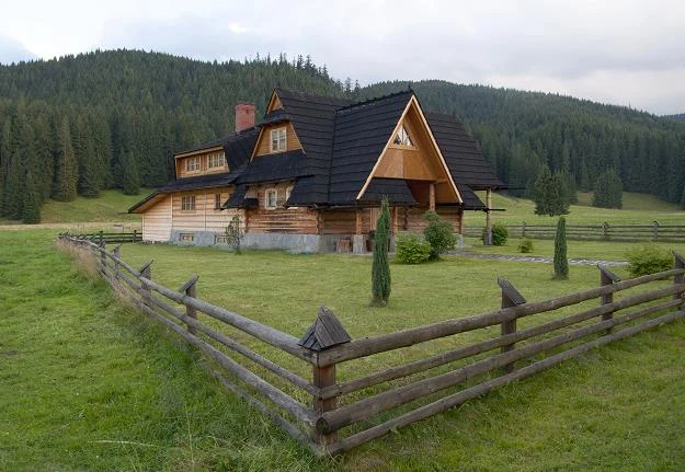 Dom z widokiem na Tatry kosztuje milion złotych... Dom z widokiem na Tatry kosztuje milion złotych...