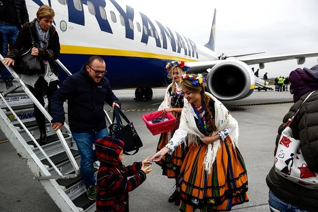 23 października na Lotnisku Warszawa/Modlin uruchomiona została baza operacyjna Ryanair