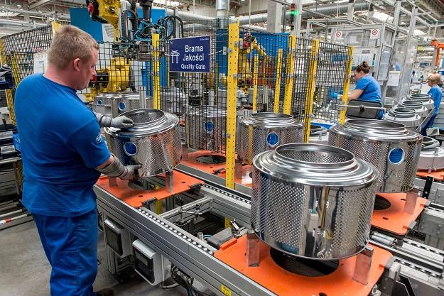 Oławska fabryka zatrudnia 1000 osób i produkuje rocznie 1,2 mln pralek