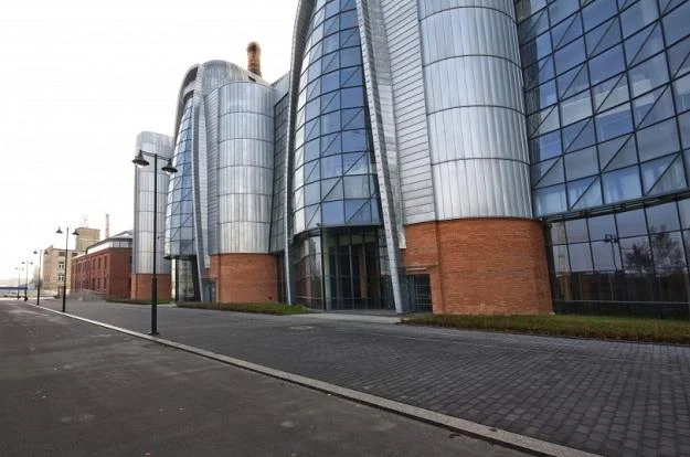 Zabytkowa elektrociepłownia w centrum Łodzi