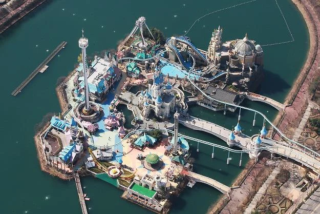 Widok z setnego piętra Lotte World Tower w Seulu Widok z setnego piętra Lotte World Tower w Seulu