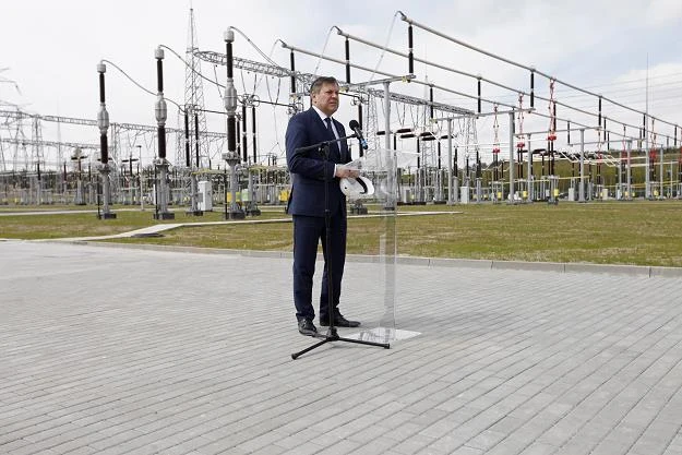 Podczas uruchomienia stacji elektroenergetycznej 400 kV Łomża Podczas uruchomienia stacji elektroenergetycznej 400 kV Łomża
