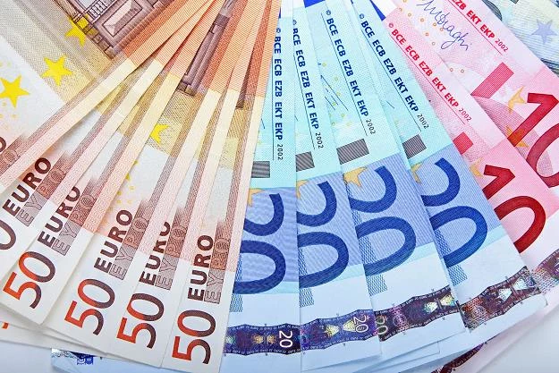 Finansowy zastrzyk dla europejskiej gospodarki przekroczy 300 mld euro
