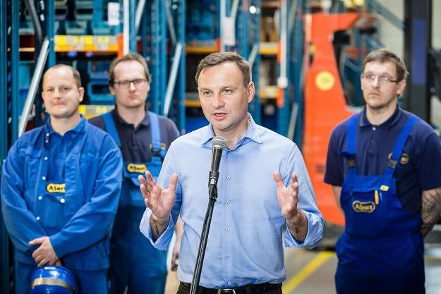 Andrzej Duda jest w komitywie ze związkami zawodowymi