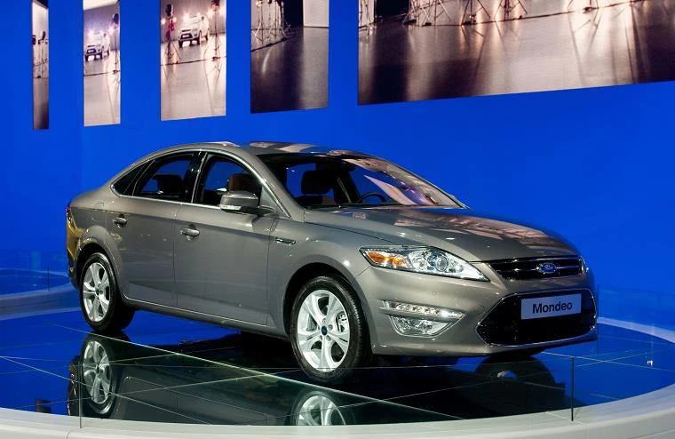 Miejsce 1. ex aequo Ford Mondeo (na zdj.) i Skoda Octavia