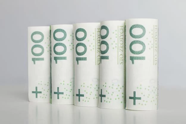 Wybór odpowiedniej oferty kredytowej jest trudnym zadaniem