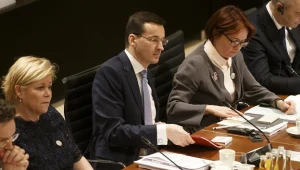 Mateusz Morawiecki (C) w czasie spotkania G20