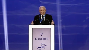 Prezes Prawa i Sprawiedliwości Jarosław Kaczyński podczas kongresu PiS w stolicy