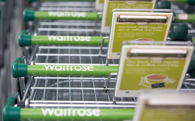 Zakaz sprzedaży energetyków dzieciom! w sieci Waitrose. Fot. Matt Cardy