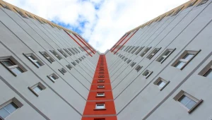 Polacy wyciągnęli ze skarpet prawie pięć mld zł