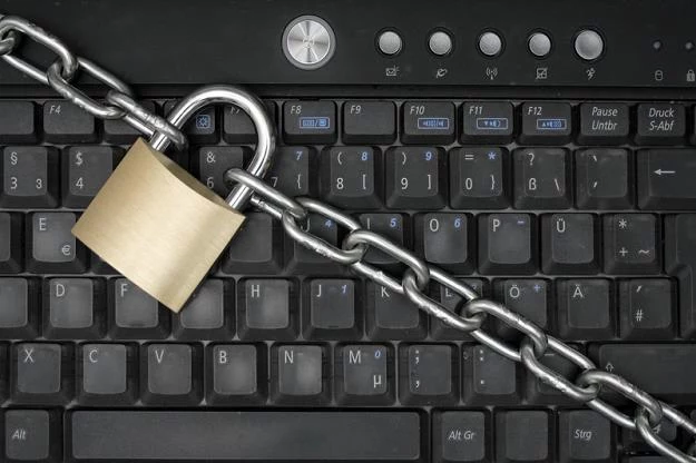 Fiskus uszczelni handel elektroniką w internecie