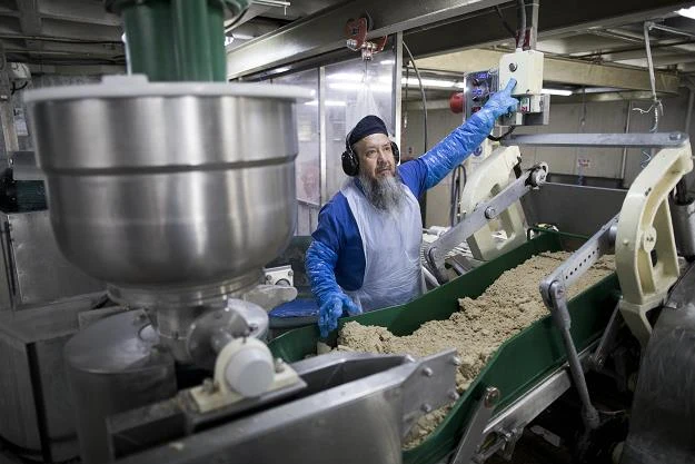 W piekarni Yehuda Matzos w Jerozolimie W piekarni Yehuda Matzos w Jerozolimie