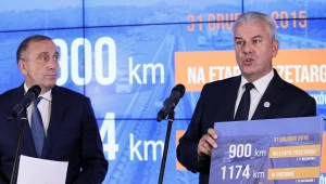 Przewodniczący Platformy Obywatelskiej Grzegorz Schetyna (L) oraz poseł Cezary Grabarczyk (P)