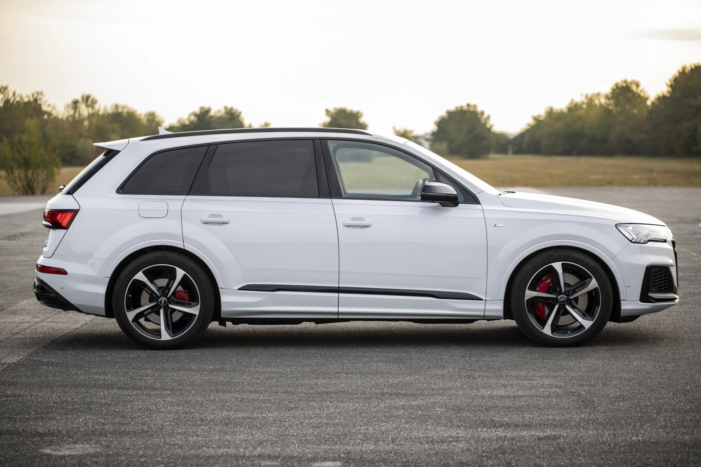 Audi Q7 60 TFSI e Audi Q7 60 TFSI e