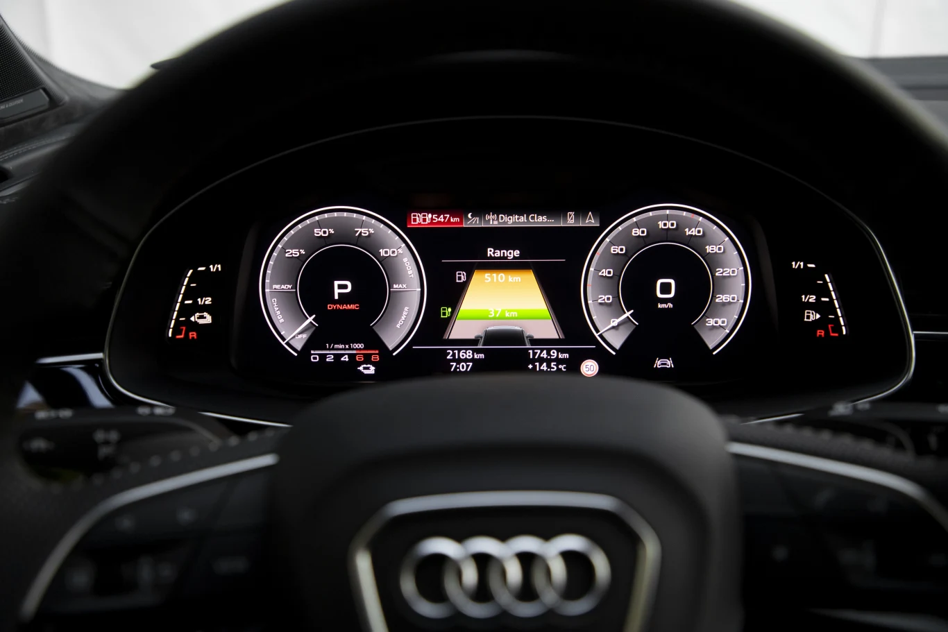 Audi Q7 60 TFSI e Audi Q7 60 TFSI e