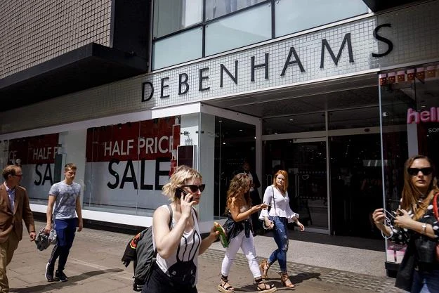 Sieć domów handlowych Debenhams zamknie nawet 50 sklepów /fot. Tolga Akmen Sieć domów handlowych Debenhams zamknie nawet 50 sklepów /fot. Tolga Akmen