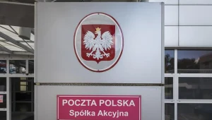 Poczta Polska będzie sprzedawać mieszkania /fot. Arkadiusz Ziolek