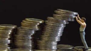 Premier wezwał w trybie pilnym szefa KNF do złożenia wyjaśnień