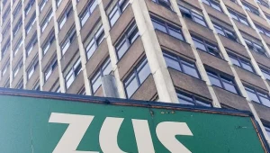 ZUS czeka na dokumenty od dorabiających emerytów. Fot. Piotr Kamionka