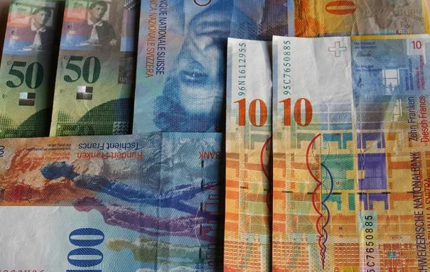 Planowana pomoc dla frankowiczów może zostać przerzucona na pozostałych klientów banków