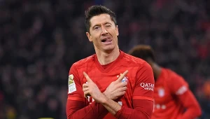 Bundesliga. Robert Lewandowski - koszmar Schalke 04. Czas na wielki powrót polskiego snajpera