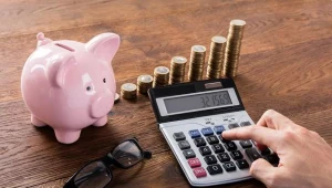 Ile trzeba odkładać, żeby mieć emeryturę jak pensję?