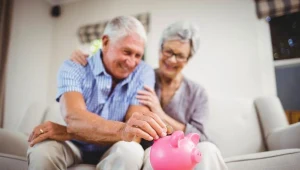 ZUS zakończył wysyłkę pierwszej tury wypłat trzynastych emerytur