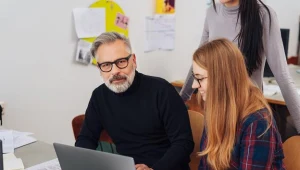 Rządowi powinny wystarczyć obecne przepisy

?