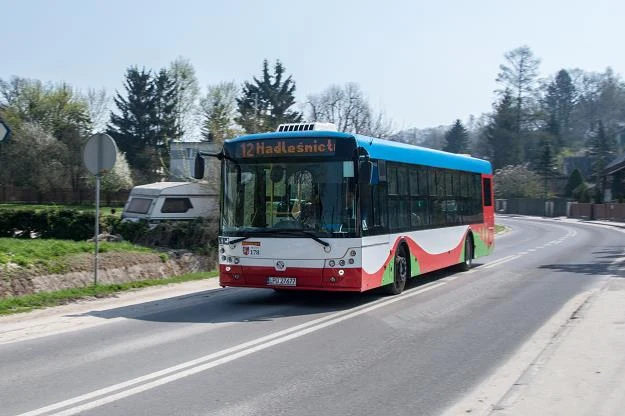 Komunikacja publiczna czeka na tani gaz