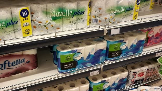 W sklepach widać wyraźny wzrost cen papieru toaletowego